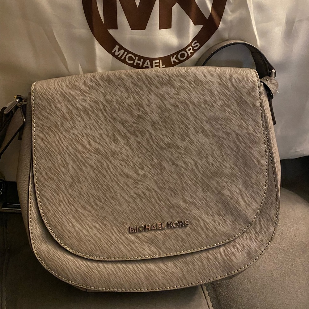 Michael Kors crossbody
